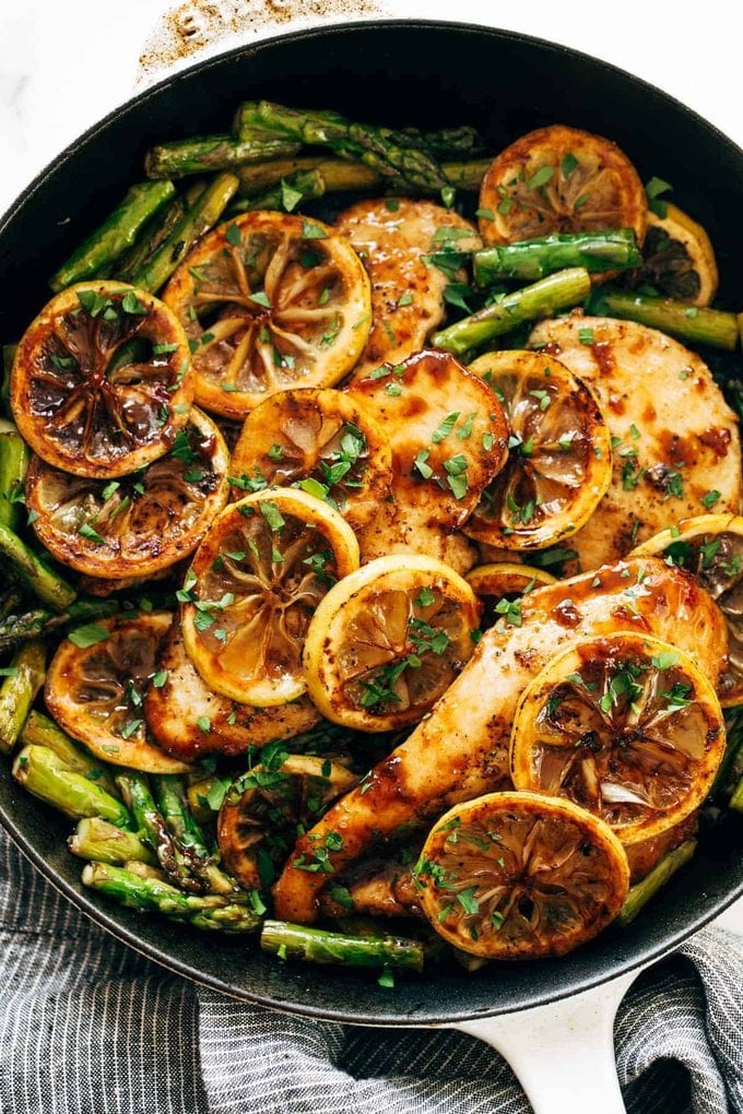 5-Ingredient Lemon Chicken with Asparagus from pinchofyum.com on foodiecrush.com