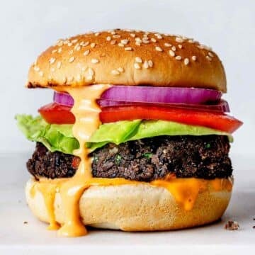Black Bean Burger with sauce
